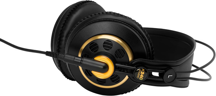 هدفون AKG طلایی تک سایز (K240STUDIO) جعبه در بار آسیب دیده